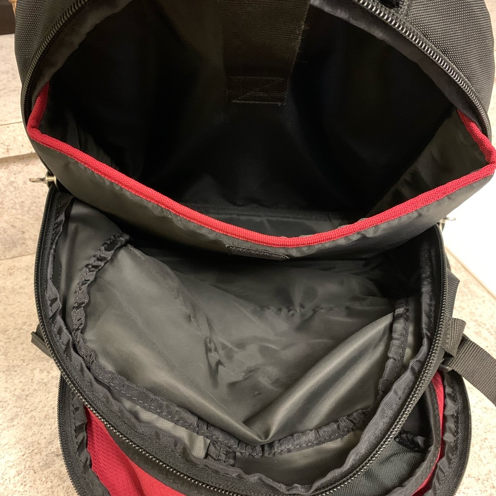 Targus Multi-Compartment Backpack - image 7